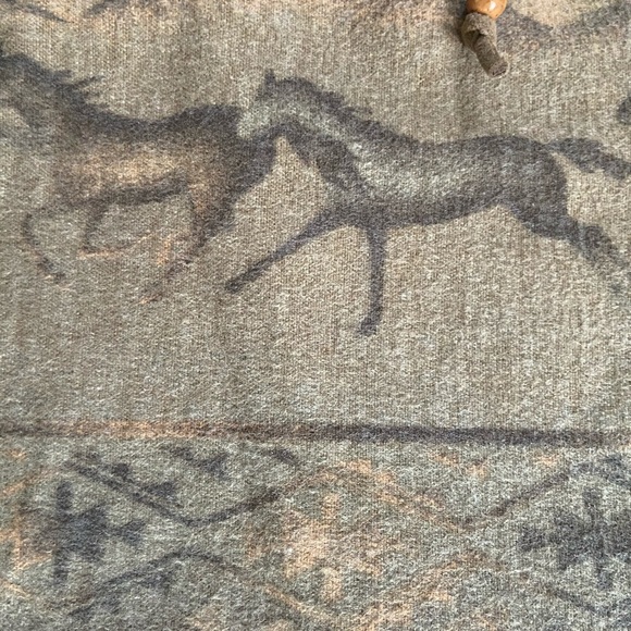 Cabela’s flannel western style tunic - Picture 4 of 6